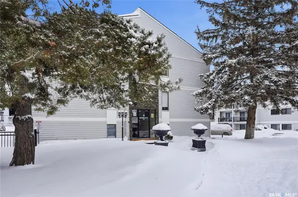 254 Pinehouse PLACE #106, Saskatoon, SK S7K 4X1