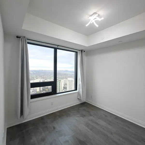 4015 The Exchange N/A #5001, Mississauga, ON L5B 0N9