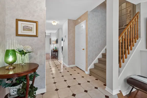 4635 Regents TER #30, Mississauga, ON L5R 1X4