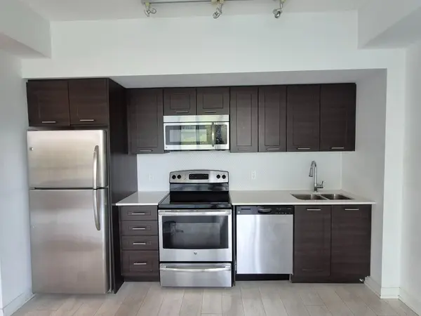 2212 Lake Shore BLVD W #516, Toronto W06, ON M8V 0C2