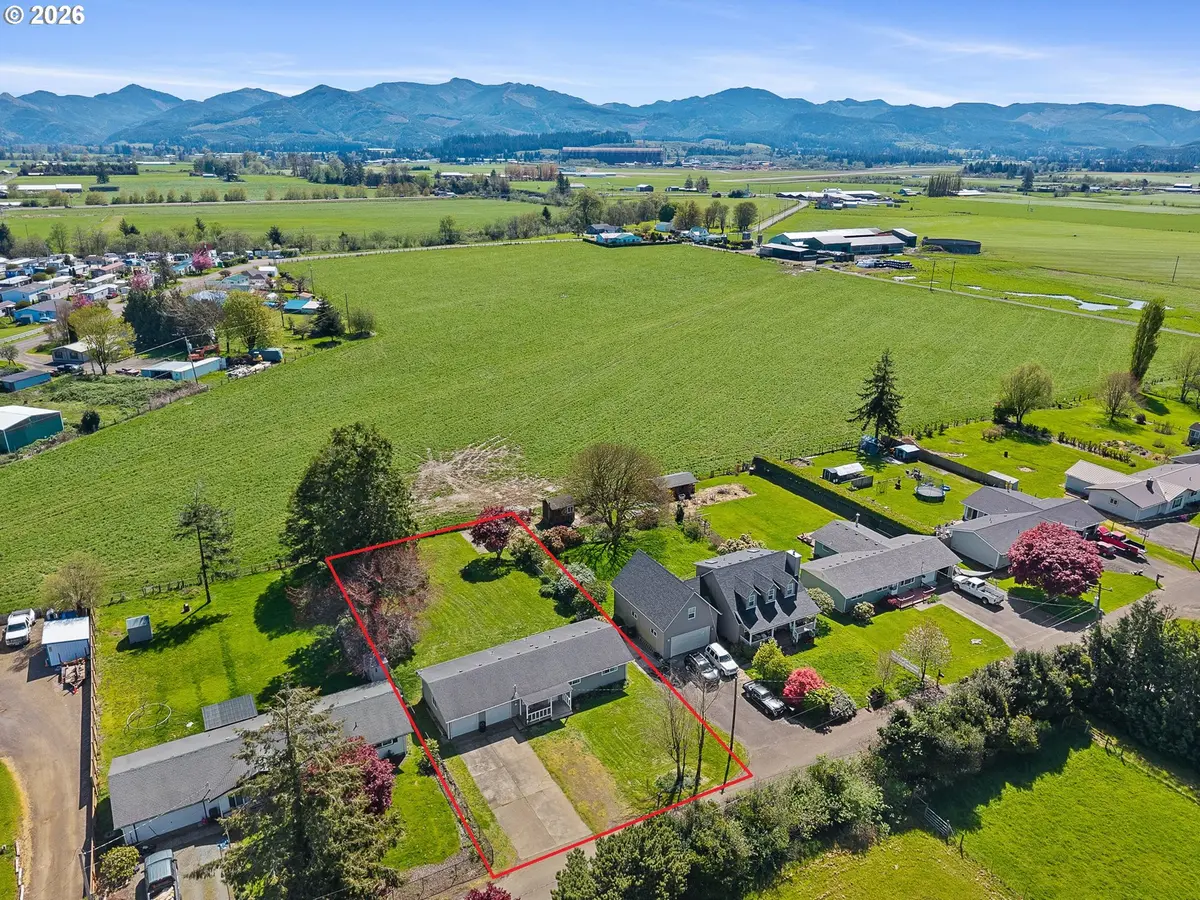 3195 FITZPATRICK RD, Tillamook, OR 97141