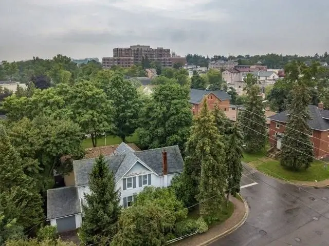 3 Church ST S, Richmond Hill, ON L4C 1W1