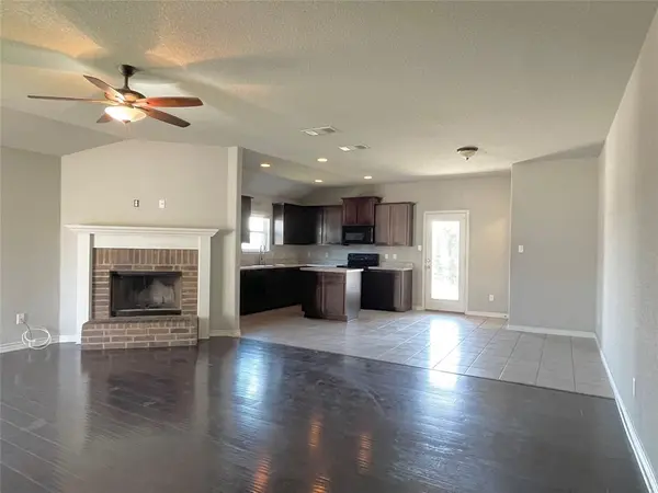 2525 Elk Creek Street, Temple, TX 76504