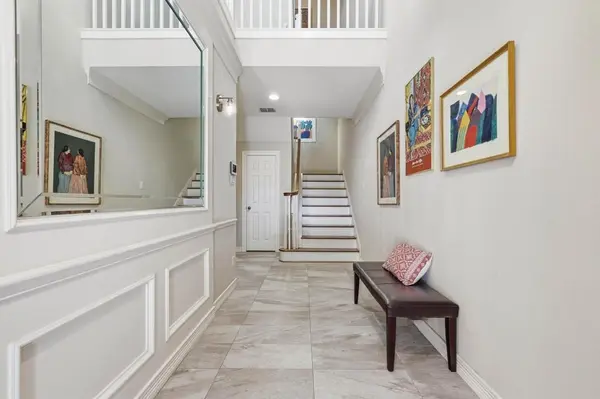 2619 Colby Street #B, Dallas, TX 75204