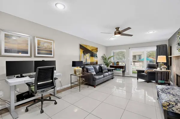 2535 Wedglea Drive #114, Dallas, TX 75211