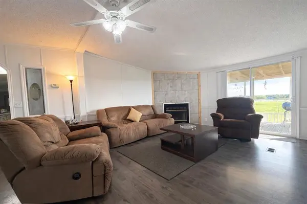 6930 NW County Road 1210, Barry, TX 75102