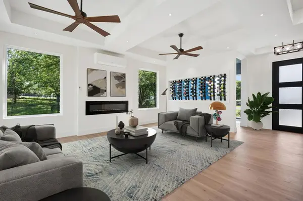 105 Buckboard Trail, Oak Point, TX 75068