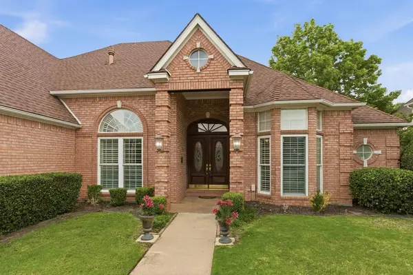 2506 Twelve Oaks Lane, Colleyville, TX 76034