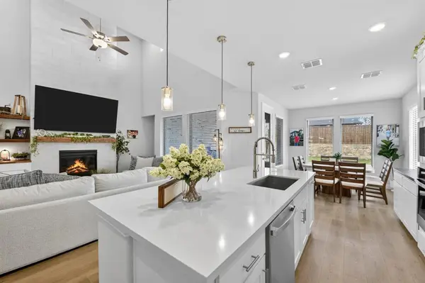 551 Wisteria Street, Lakewood Village, TX 75068