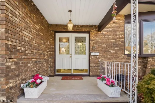 81 Hastings Ave, Nutley Twp., NJ 07110