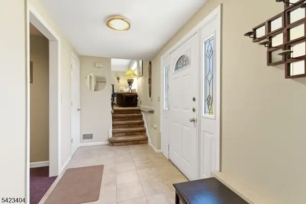 5 Hastings Rd, Parsippany-troy Hills Twp., NJ 07950