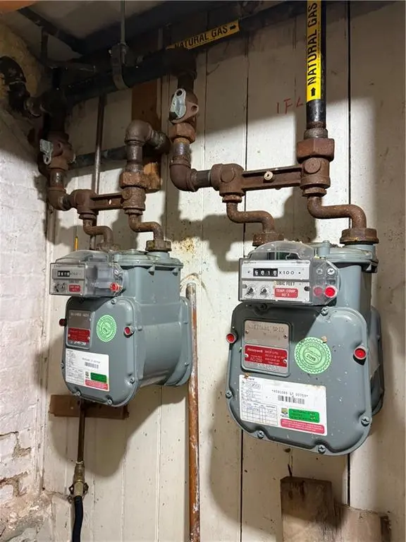 1363 64th ST, Brooklyn, NY 11219