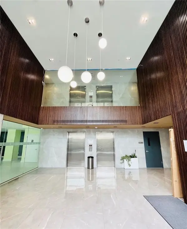 1238 63rd ST #D428, Brooklyn, NY 11219