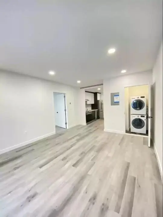 1238 63rd ST #D428, Brooklyn, NY 11219