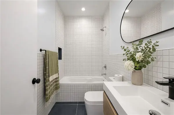 44 Euclid AVE #3B, Brooklyn, NY 11208