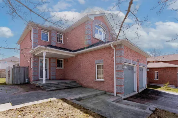 63 Gore DR, Barrie, ON L4N 5R5