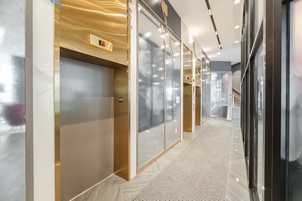 405 Dundas ST W #234, Oakville, ON L6M 5P9