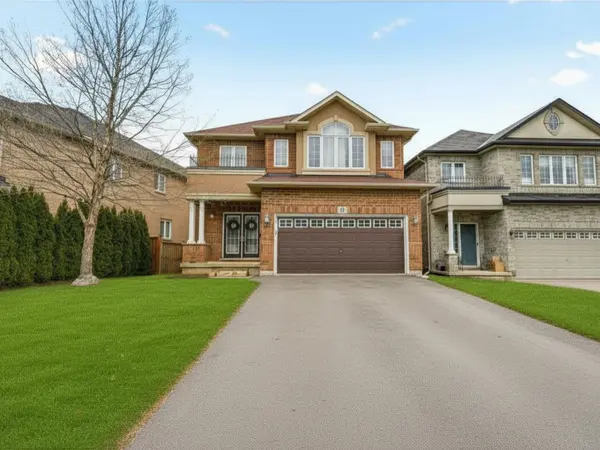 21 House LN, Hamilton, ON L9K 0G1