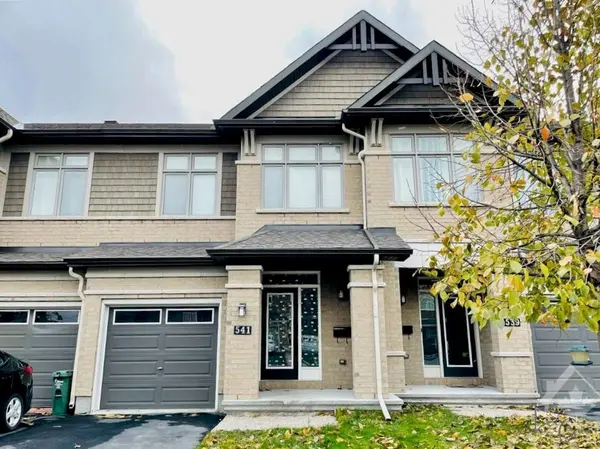 541 Remnor AVE, Kanata, ON K2T 0A5