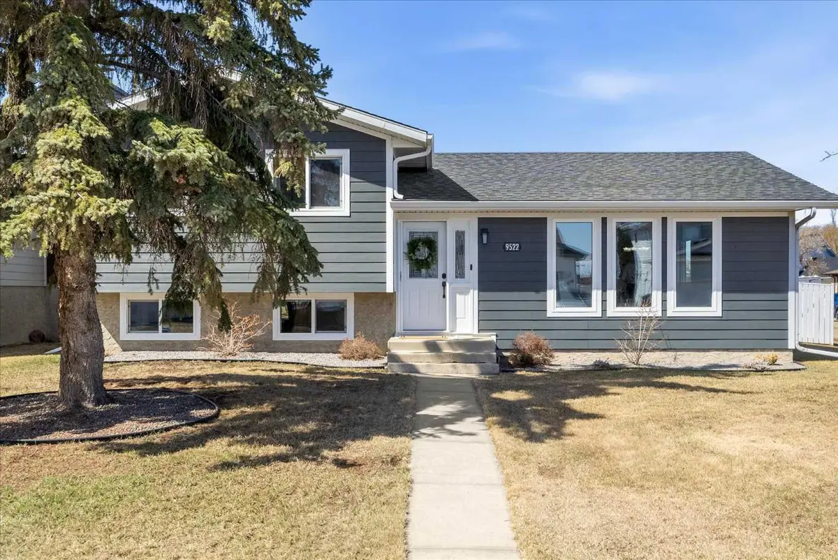9522 95 ST, Morinville, AB T8R 1H9