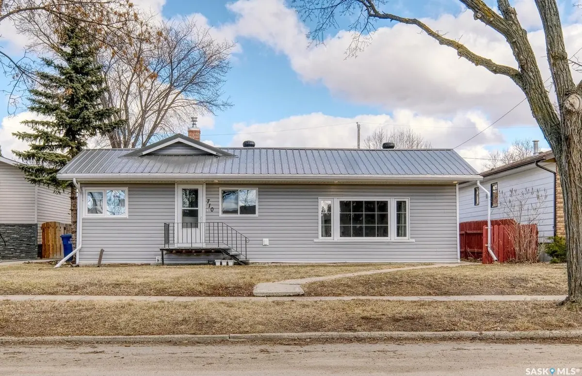 710 Main STREET, Rosetown, SK S0L 2V0