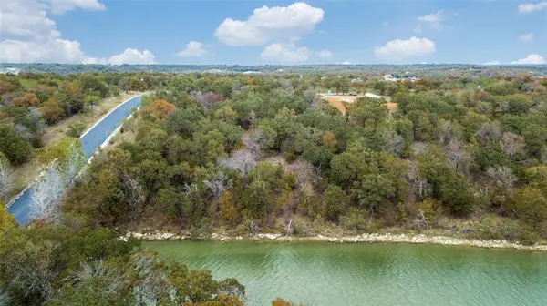 108 Three Forks Crossing, Chico, TX 76431