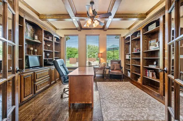 180 Whistling Duck Lane, Double Oak, TX 75077