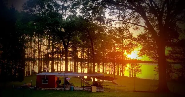 8234 Haphazard Road, Mooringsport, LA 71060