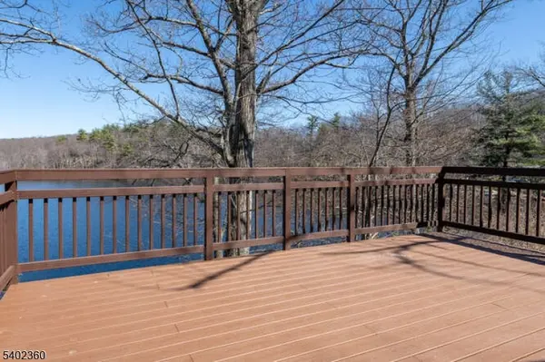 52 Broadway, West Milford Twp., NJ 07480