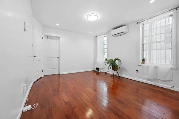 202 Bay 34th ST, Brooklyn, NY 11214