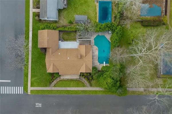 77 Irvington ST, Staten  Island, NY 10312