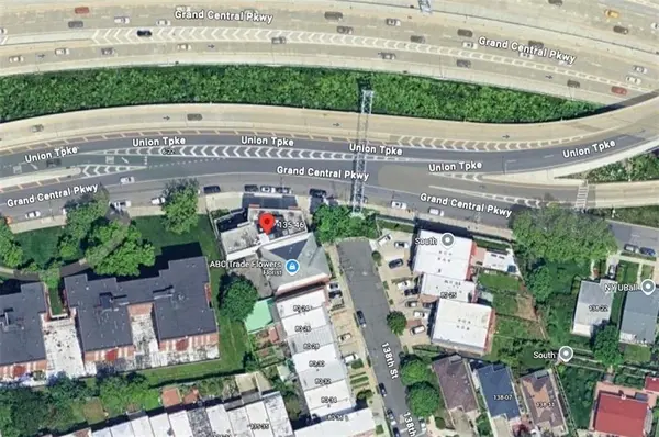 135-46 Grand Central Pkwy #2A, Briarwood, NY 11435