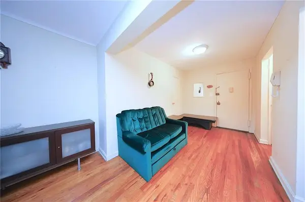 1717 East 18th ST #1L, Brooklyn, NY 11229