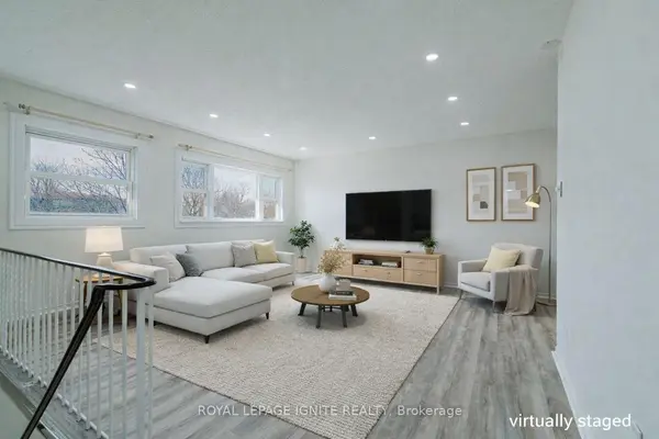 1389 Palmetto DR, Oshawa, ON L1K 1N1