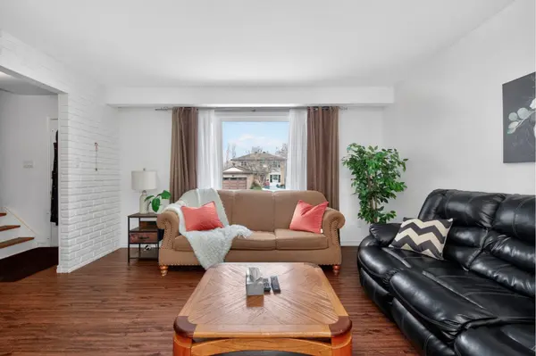 150 Woodland DR, Midland, ON L4R 4E3