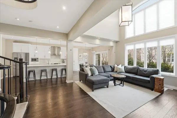 262 Nautical BLVD, Oakville, ON L6L 0B9