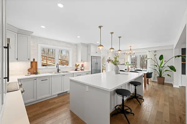 1783 Old Carp RD, Carp - Huntley Ward, ON K0A 1L0