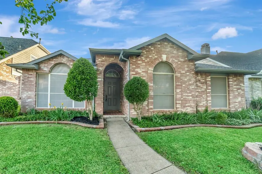 3013 Alyssum Court, Garland, TX 75040
