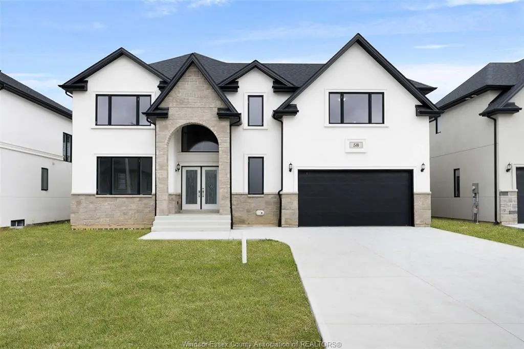 58 NOBLE, Amherstburg, ON N9V 0G8