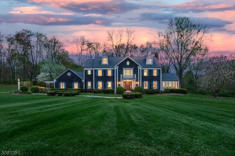 1 White Deer Ln, Harding Twp., NJ 07976