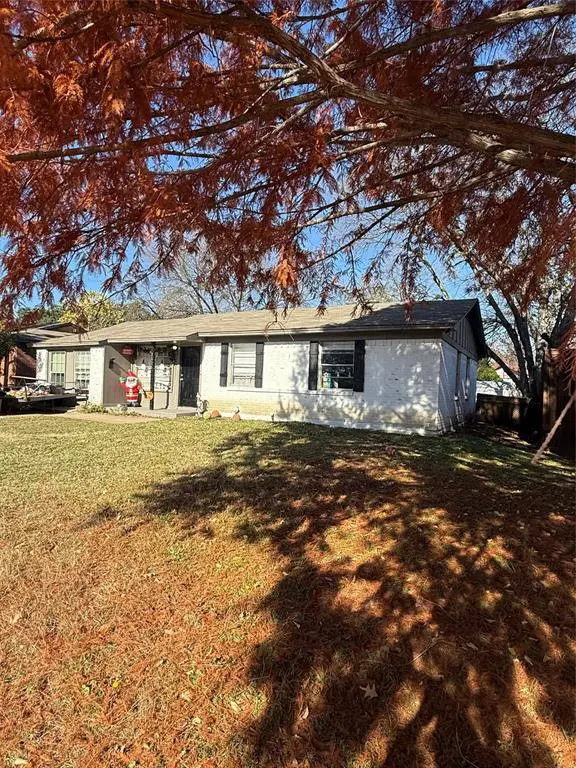 2225 Sybil Drive, Mesquite, TX 75149