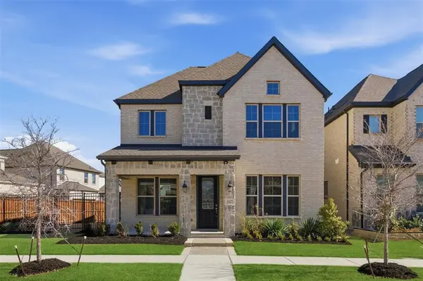 3127 Cliff Swallow Lane, Arlington, TX 76005