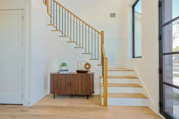 2941 Kosse Court, Grapevine, TX 76051