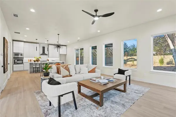 2825 Dorris Street, Dallas, TX 75215