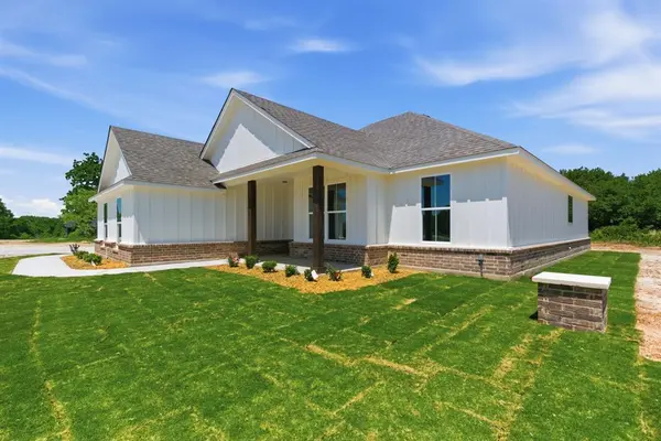 109 Graystone, Weatherford, TX 76088