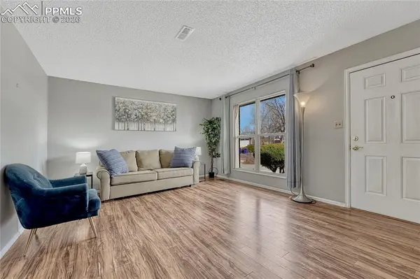 4525 Melville DR, Colorado Springs, CO 80916