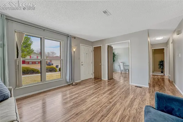 4525 Melville DR, Colorado Springs, CO 80916