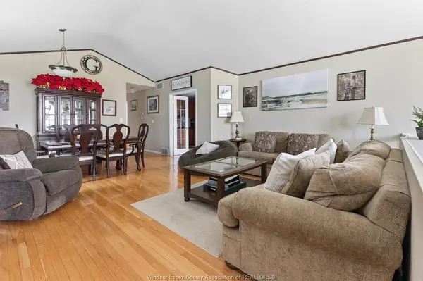 330 REAUME Road, Lasalle, ON N9J 1B1