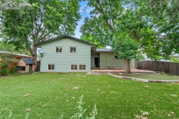 3707 Lander LN, Colorado Springs, CO 80909