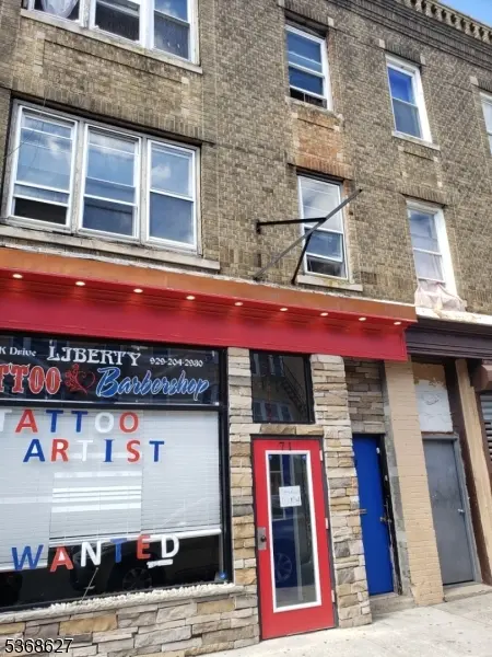 71 Martin Luther King Jr Dr, Jersey City, NJ 07305